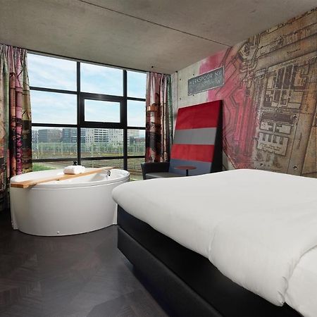Inntel Hotels Amsterdam Landmark Екстер'єр фото Room at the Wisteren Hotel