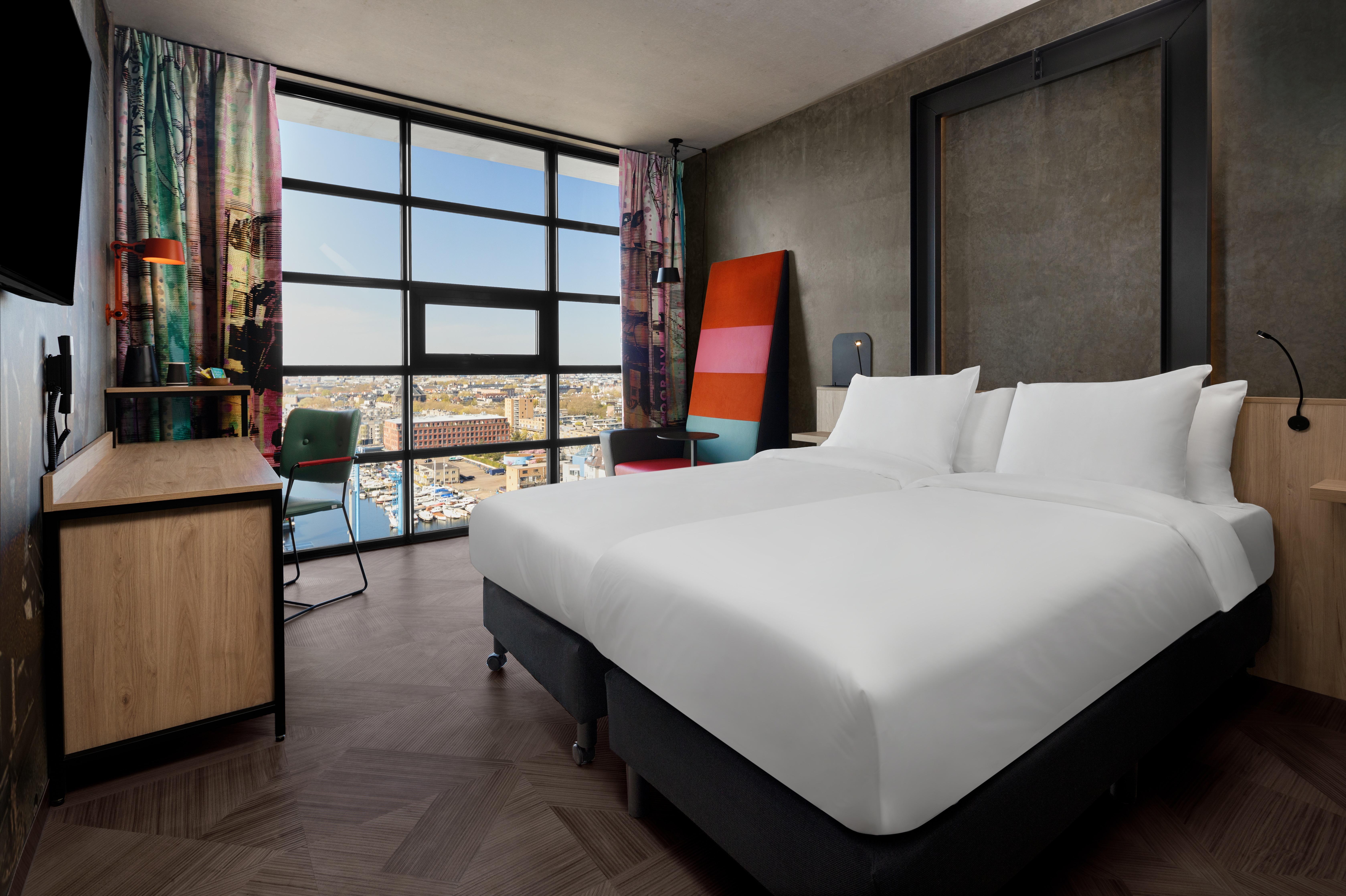 Inntel Hotels Amsterdam Landmark Екстер'єр фото Room at the Westin Amsterdam